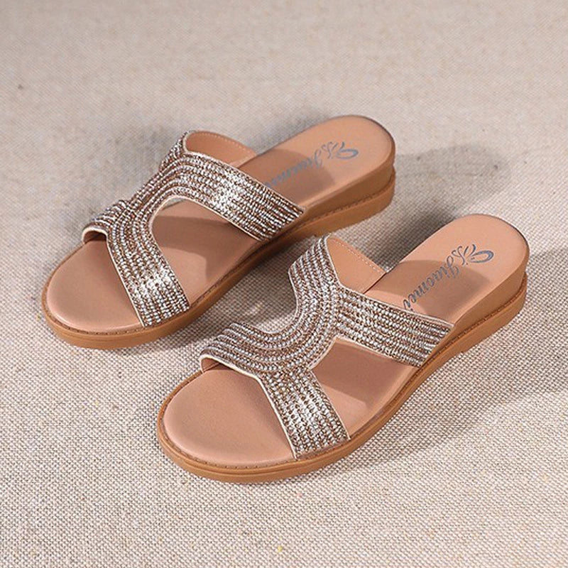 Consuelo – Sandalia ergonómica con detalle de mariposa
