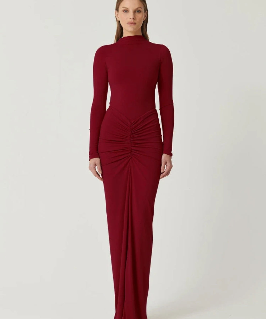 Regina - Vestido Largo Elegante con Fruncido