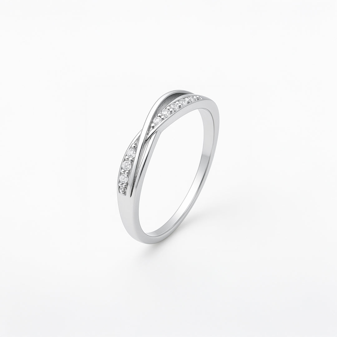 Elvira – Anillo fino con circonitas